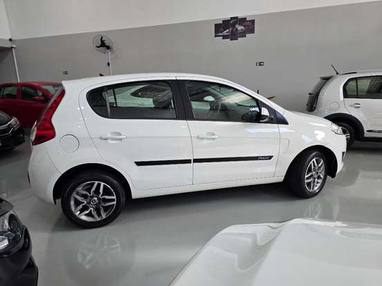 FIAT-PALIO-2014