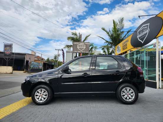 FIAT-PALIO-2011