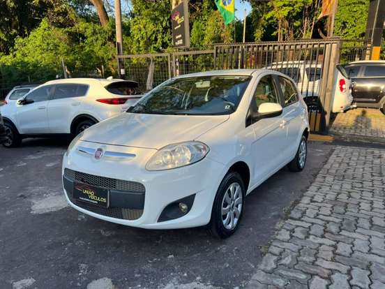 FIAT-PALIO-2017
