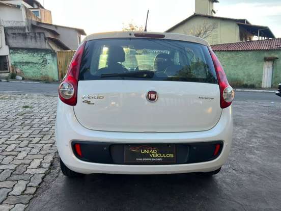 FIAT-PALIO-1.4 MPI ATTRACTIVE 8V FLEX 4P MANUAL FIAT-PALIO-2017