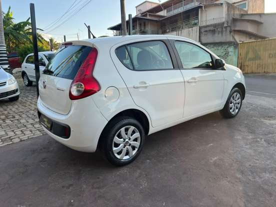 FIAT-PALIO-2017