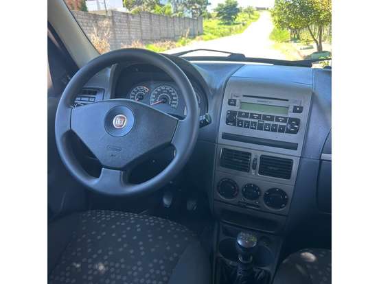 FIAT-PALIO-1.4 MPI ATTRACTIVE WEEKEND 8V FLEX 4P MANUAL FIAT-PALIO-2011