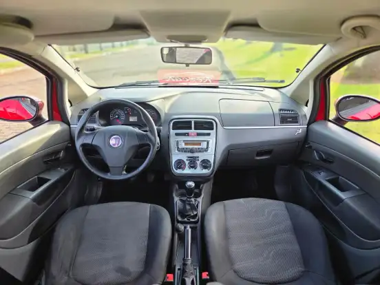 FIAT-PUNTO-2011