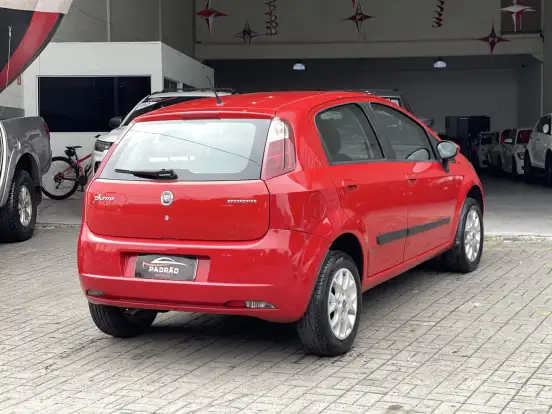 FIAT-PUNTO-2010