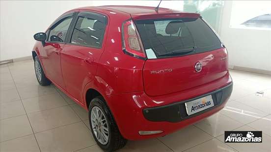 FIAT-PUNTO-2015