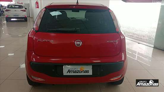 FIAT-PUNTO-2015