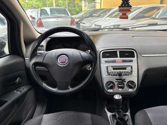 FIAT-PUNTO-1.4 ATTRACTIVE 8V FLEX 4P MANUAL FIAT-PUNTO-2011