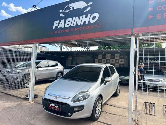 FIAT-PUNTO-1.4 ATTRACTIVE ITALIA 8V FLEX 4P MANUAL FIAT-PUNTO-2013
