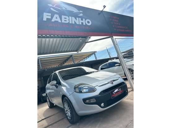 FIAT-PUNTO-1.4 ATTRACTIVE ITALIA 8V FLEX 4P MANUAL FIAT-PUNTO-2013