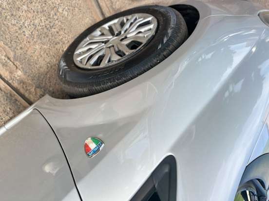 FIAT-PUNTO-1.4 ATTRACTIVE ITALIA 8V FLEX 4P MANUAL FIAT-PUNTO-2013