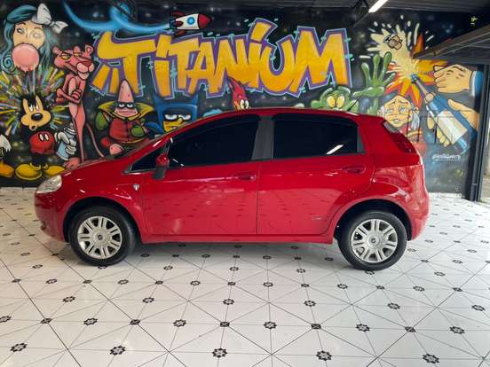 FIAT-PUNTO-2010