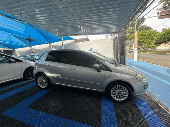 FIAT-PUNTO-2013