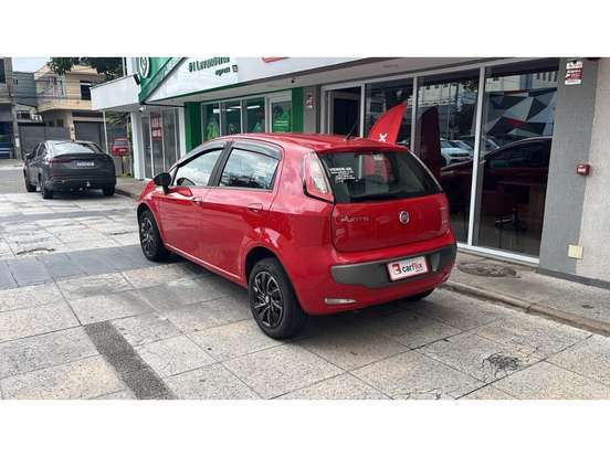 FIAT-PUNTO-2014