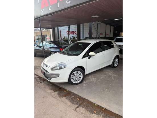 FIAT-PUNTO-1.6 ESSENCE 16V FLEX 4P MANUAL FIAT-PUNTO-2016