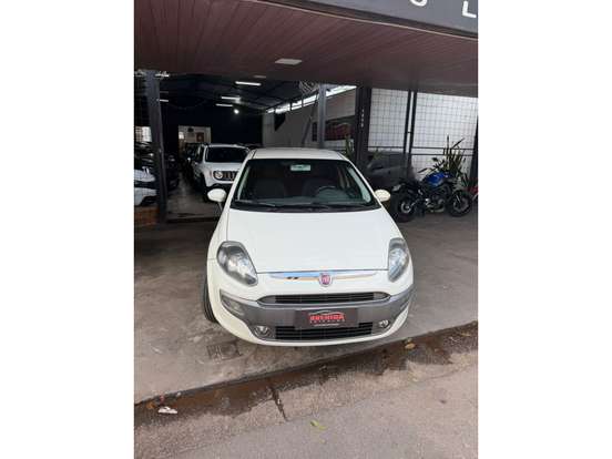 FIAT-PUNTO-1.6 ESSENCE 16V FLEX 4P MANUAL FIAT-PUNTO-2016