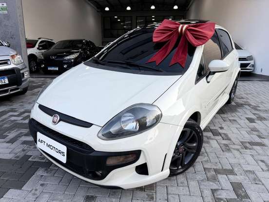 FIAT-PUNTO-2015