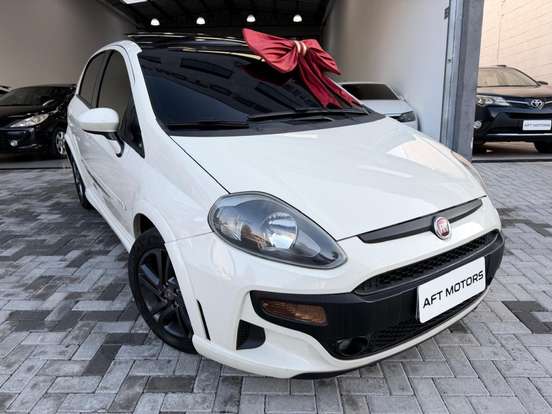 FIAT-PUNTO-2015