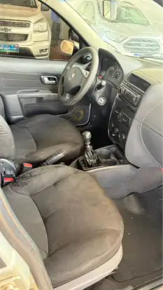 FIAT-SIENA-2010