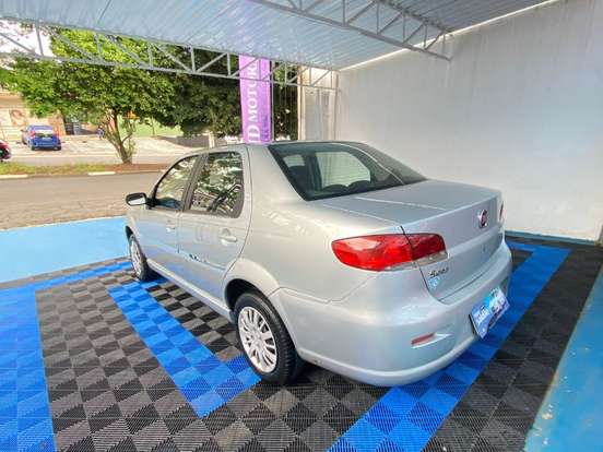 FIAT-SIENA-2009