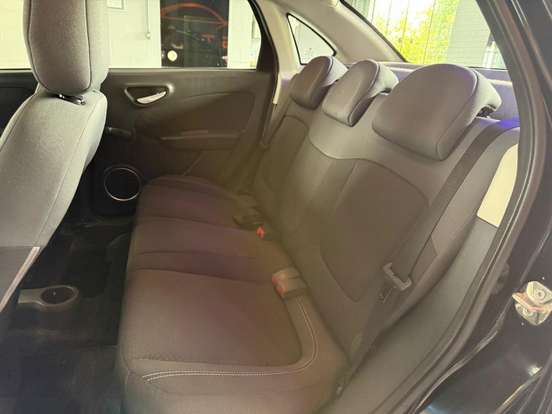 FIAT-SIENA-2014