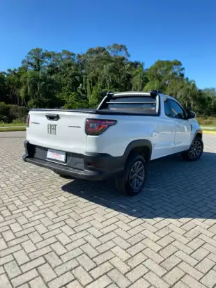 FIAT-STRADA-2023