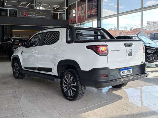 FIAT-STRADA-2023