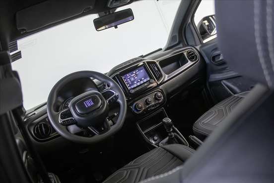 FIAT-STRADA-2024