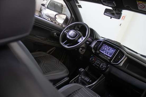 FIAT-STRADA-2024