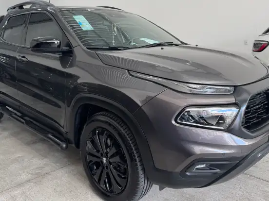 FIAT-TORO-1.3 TURBO 270 FLEX VOLCANO AT6 FIAT-TORO-2023