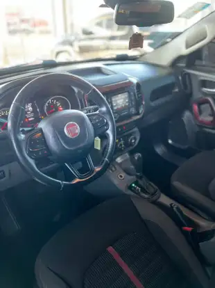 FIAT-TORO-2016