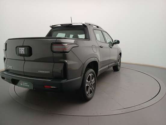FIAT-TORO-2025
