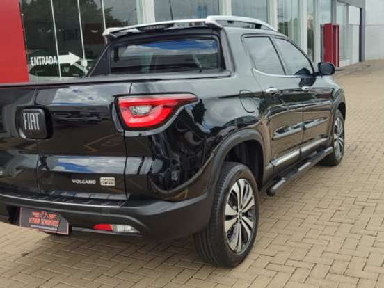 FIAT-TORO-1.3 TURBO 270 FLEX VOLCANO AT6 FIAT-TORO-2023