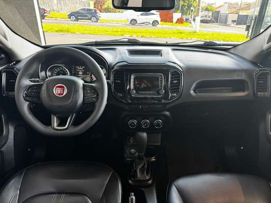 FIAT-TORO-2016