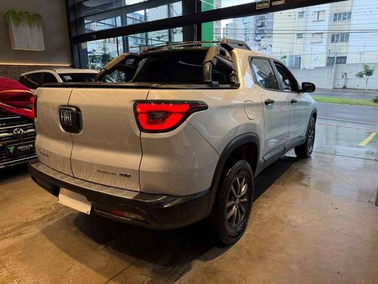 FIAT-TORO-1.8 16V EVO FLEX FREEDOM AT6 FIAT-TORO-2017
