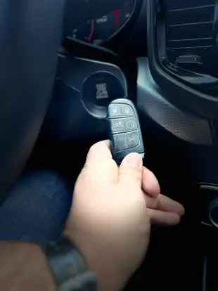 FIAT-TORO-2023