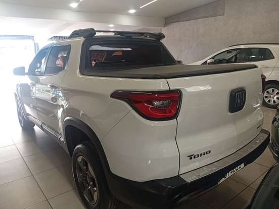 FIAT-TORO-2.0 16V TURBO DIESEL FREEDOM 4WD MANUAL FIAT-TORO-2017