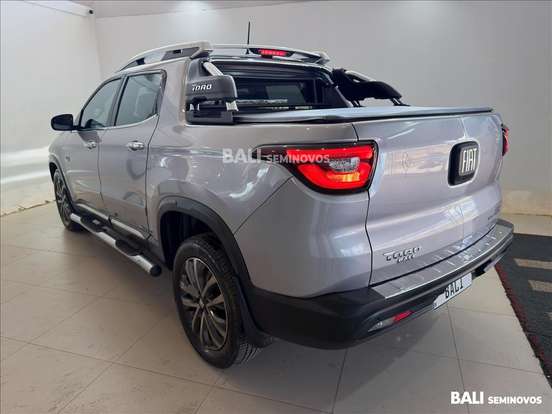 FIAT-TORO-2021