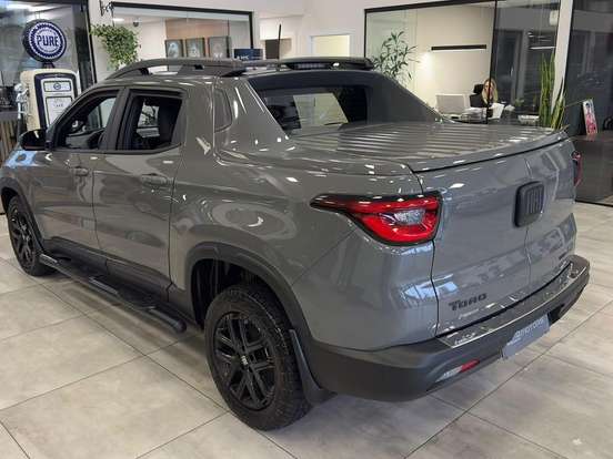 FIAT-TORO-2.0 16V TURBO DIESEL ULTRA 4WD AT9 FIAT-TORO-2023