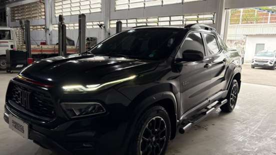 FIAT-TORO-2023
