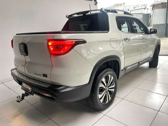 FIAT-TORO-2.0 16V TURBO DIESEL VOLCANO 4WD AT9 FIAT-TORO-2022