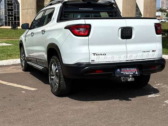 FIAT-TORO-2.0 16V TURBO DIESEL VOLCANO 4WD AT9 FIAT-TORO-2017