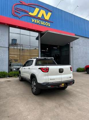 FIAT-TORO-2023