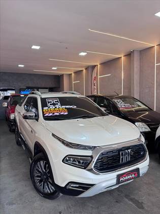 FIAT TORO 2.2 TURBO DIESEL VOLCANO 4WD AT9