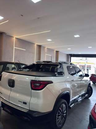 FIAT-TORO-2024
