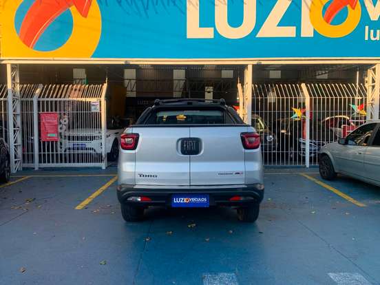 FIAT-TORO-2.4 16V MULTIAIR FLEX FREEDOM AT9 FIAT-TORO-2018