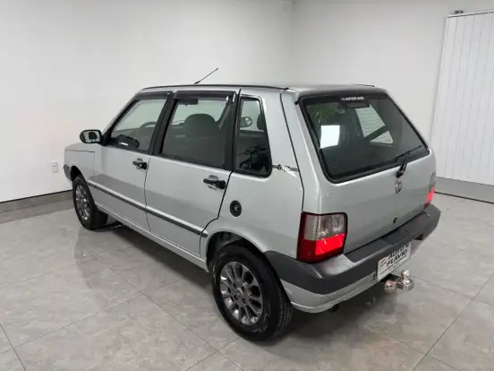 FIAT-UNO-1.0 MPI MILLE FIRE ECONOMY 8V FLEX 4P MANUAL FIAT-UNO-2010