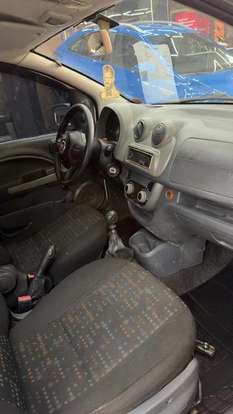 FIAT-UNO-1.0 EVO ATTRACTIVE 8V FLEX 4P MANUAL FIAT-UNO-2015