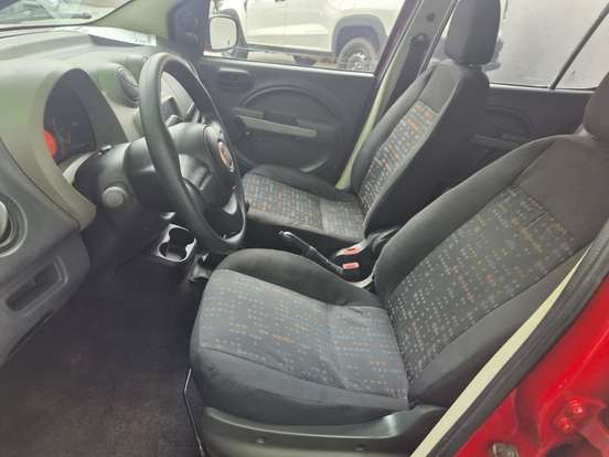 FIAT-UNO-1.0 EVO VIVACE 8V FLEX 4P MANUAL FIAT-UNO-2012
