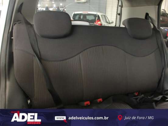 FIAT-UNO-1.0 EVO WAY 8V FLEX 4P MANUAL FIAT-UNO-2013