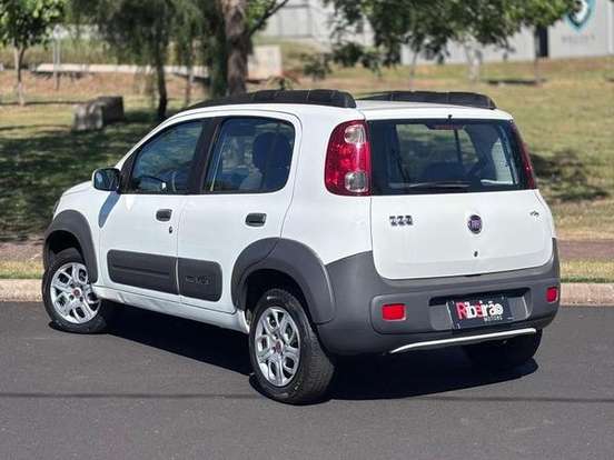FIAT-UNO-1.0 EVO WAY 8V FLEX 4P MANUAL FIAT-UNO-2013